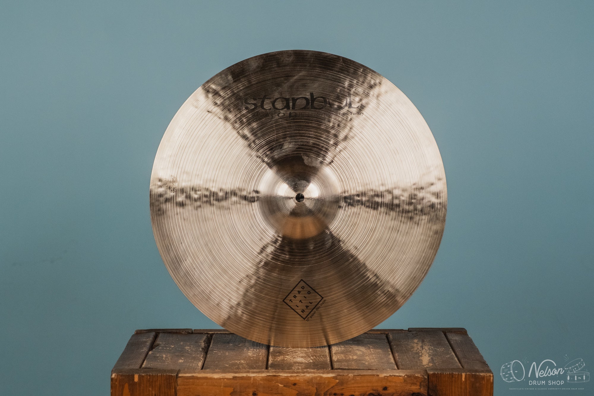 Istanbul Agop Traditional Paper Thin Crash - 17"