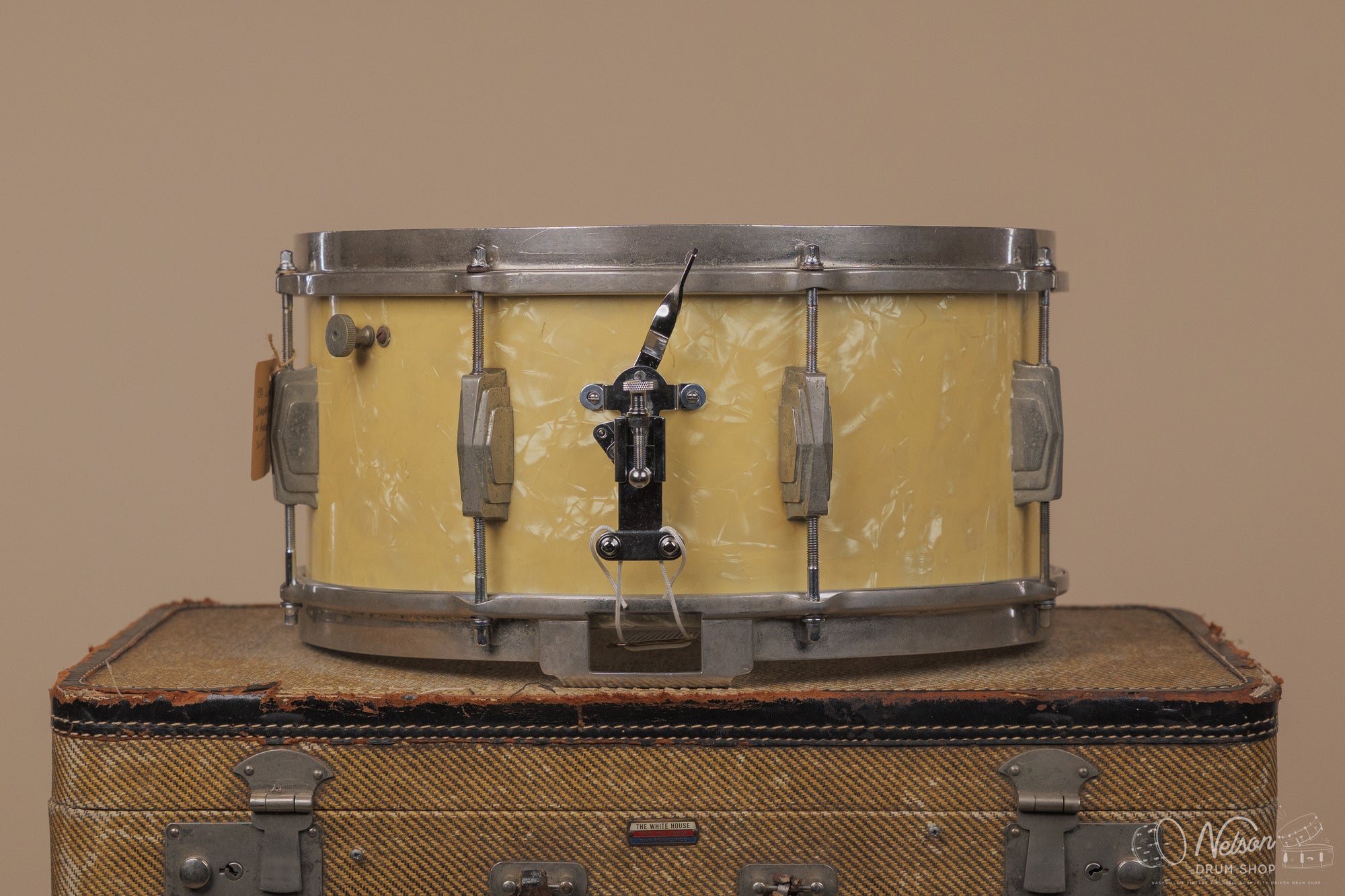 1930s/40s Ludwig 'Standard Swing Model' in Avalon Pearl - 7x14