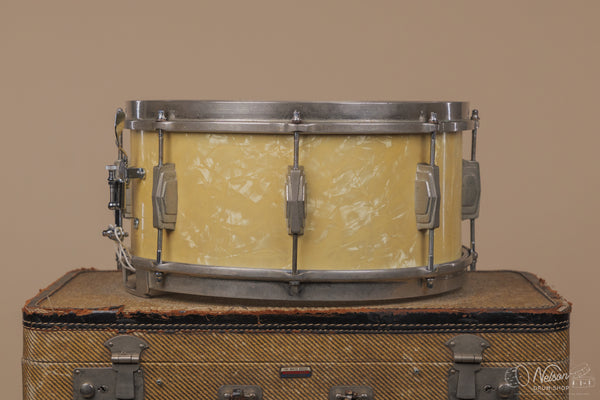 1930s/40s Ludwig 'Standard Swing Model' in Avalon Pearl - 7x14