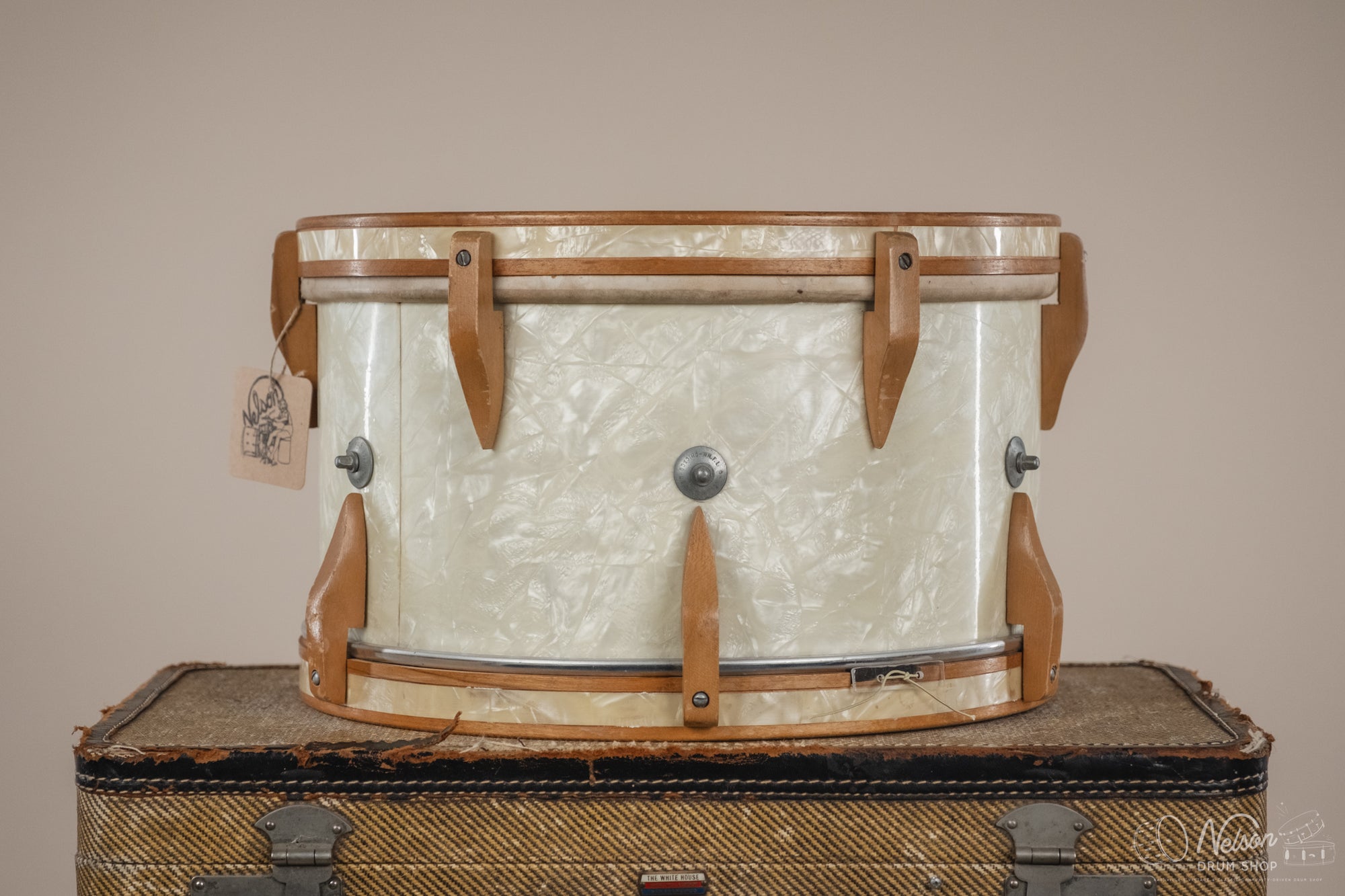 Early 1940s WFL 'Victorious' in White Marine Pearl - 7x14