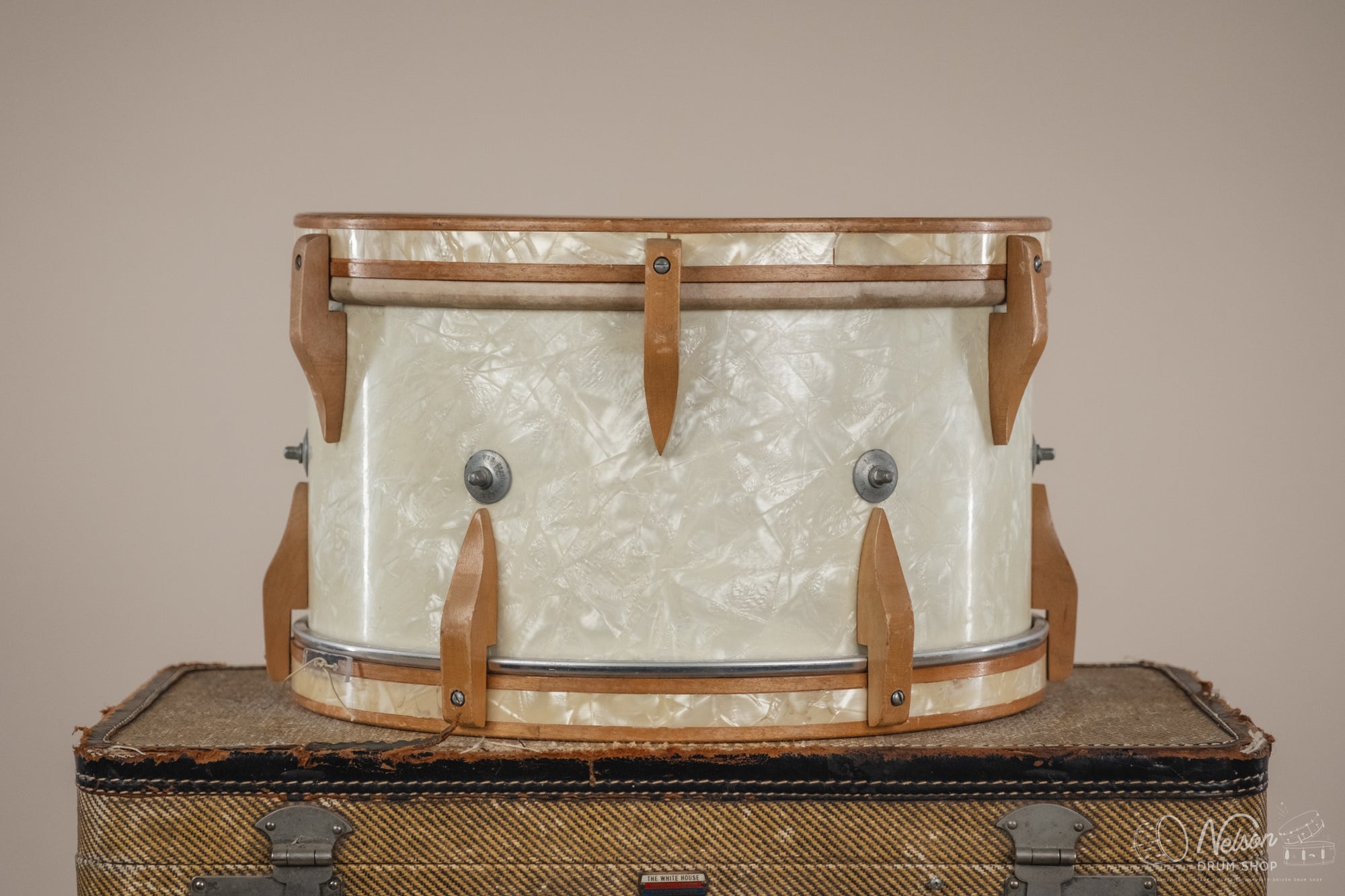 Early 1940s WFL 'Victorious' in White Marine Pearl - 7x14