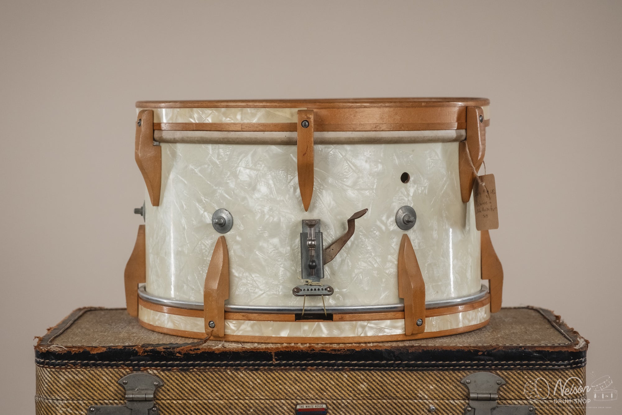 Early 1940s WFL 'Victorious' in White Marine Pearl - 7x14