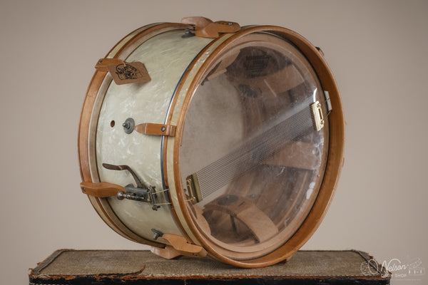 Early 1940s WFL 'Victorious' in White Marine Pearl - 7x14