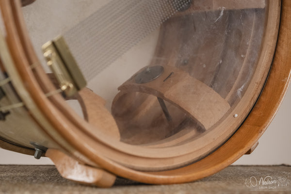 Early 1940s WFL 'Victorious' in White Marine Pearl - 7x14