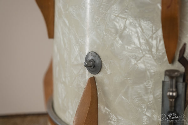 Early 1940s WFL 'Victorious' in White Marine Pearl - 7x14