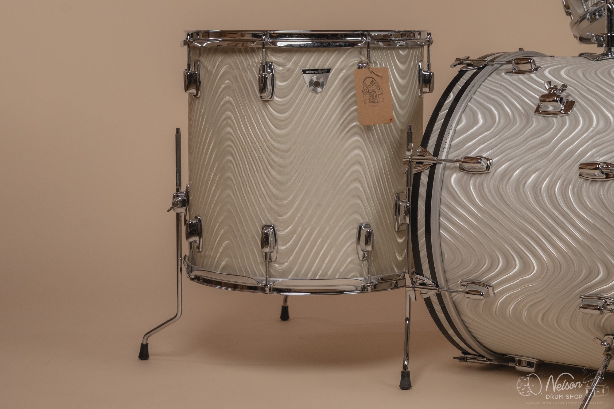1960s Ludwig Standard in Silver Astro - 14x20, 16x16,  8x12, 5x14sn