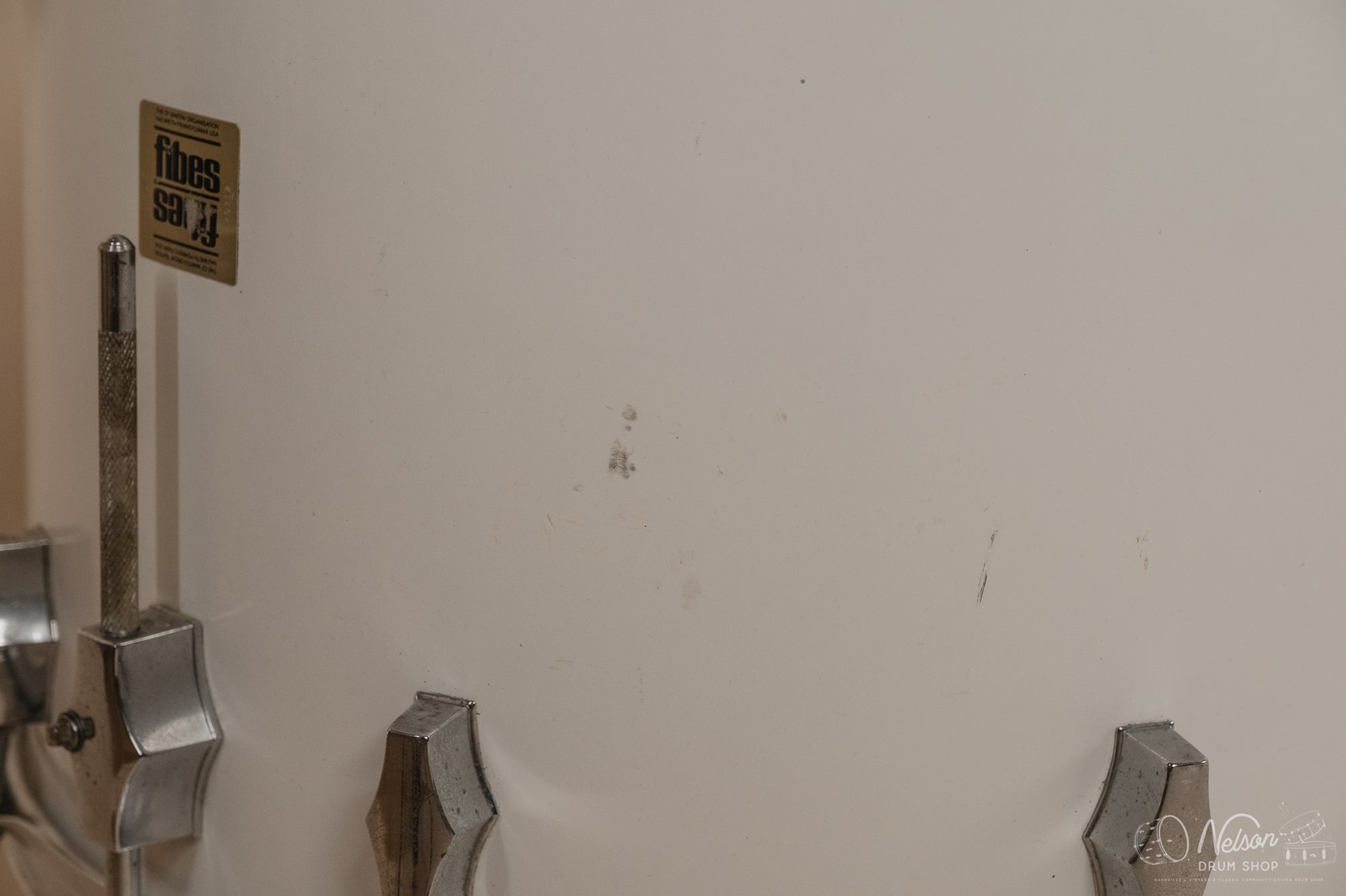 1970s Fibes Fiberglass in White - 14x22, 16x18, 9x13