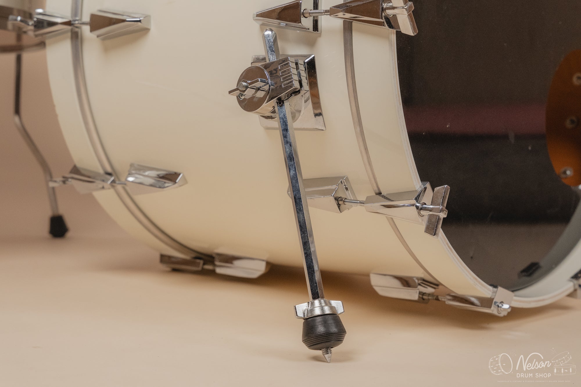 1980's Tama Granstar in White - 16x22, 16x16, 11x13, 10x12