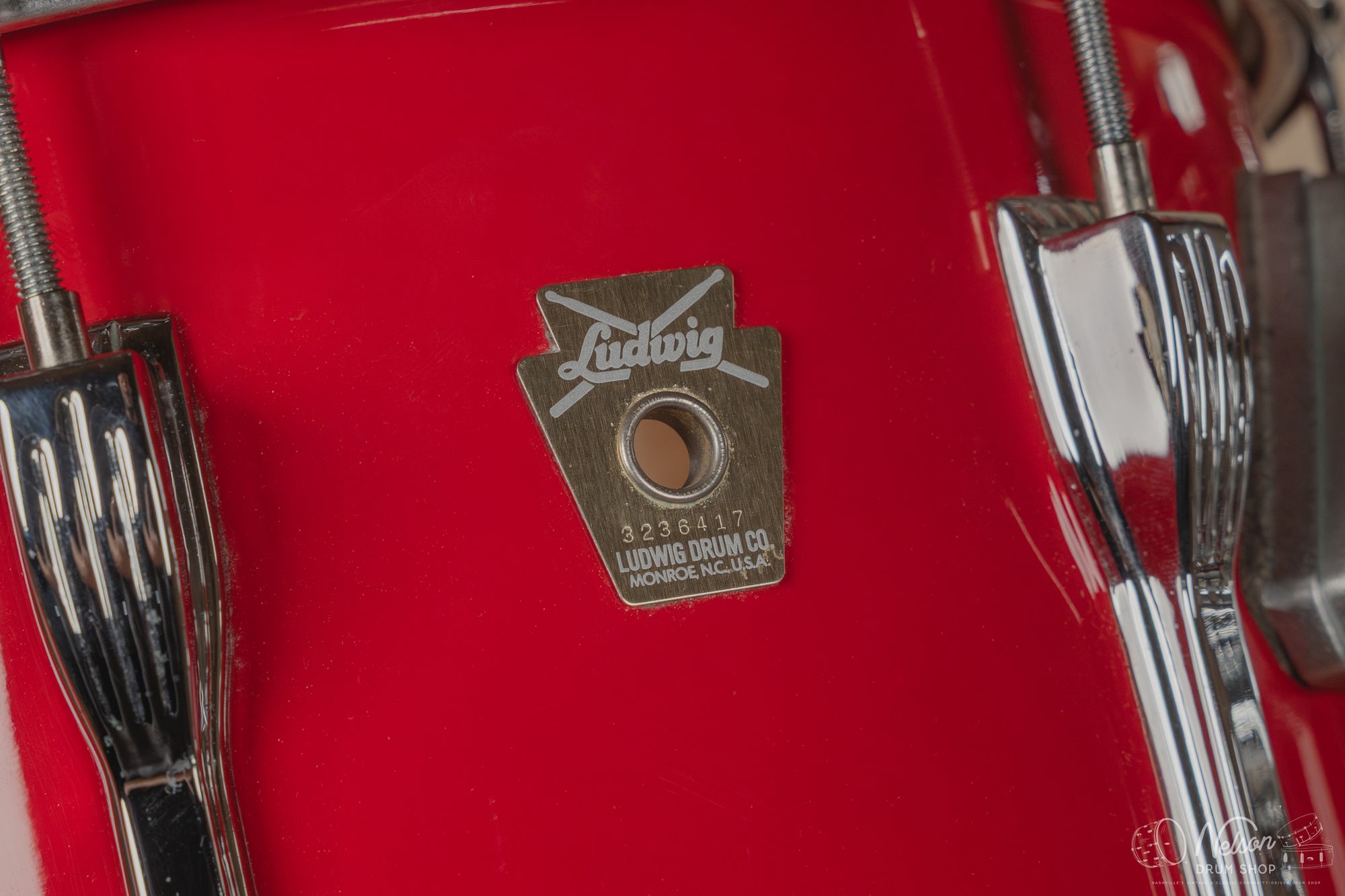 1980s Ludwig Super Classic 4 ply in Red Fury w/ Mach Lugs - 16x22, 11x12, 12x13, 16x16