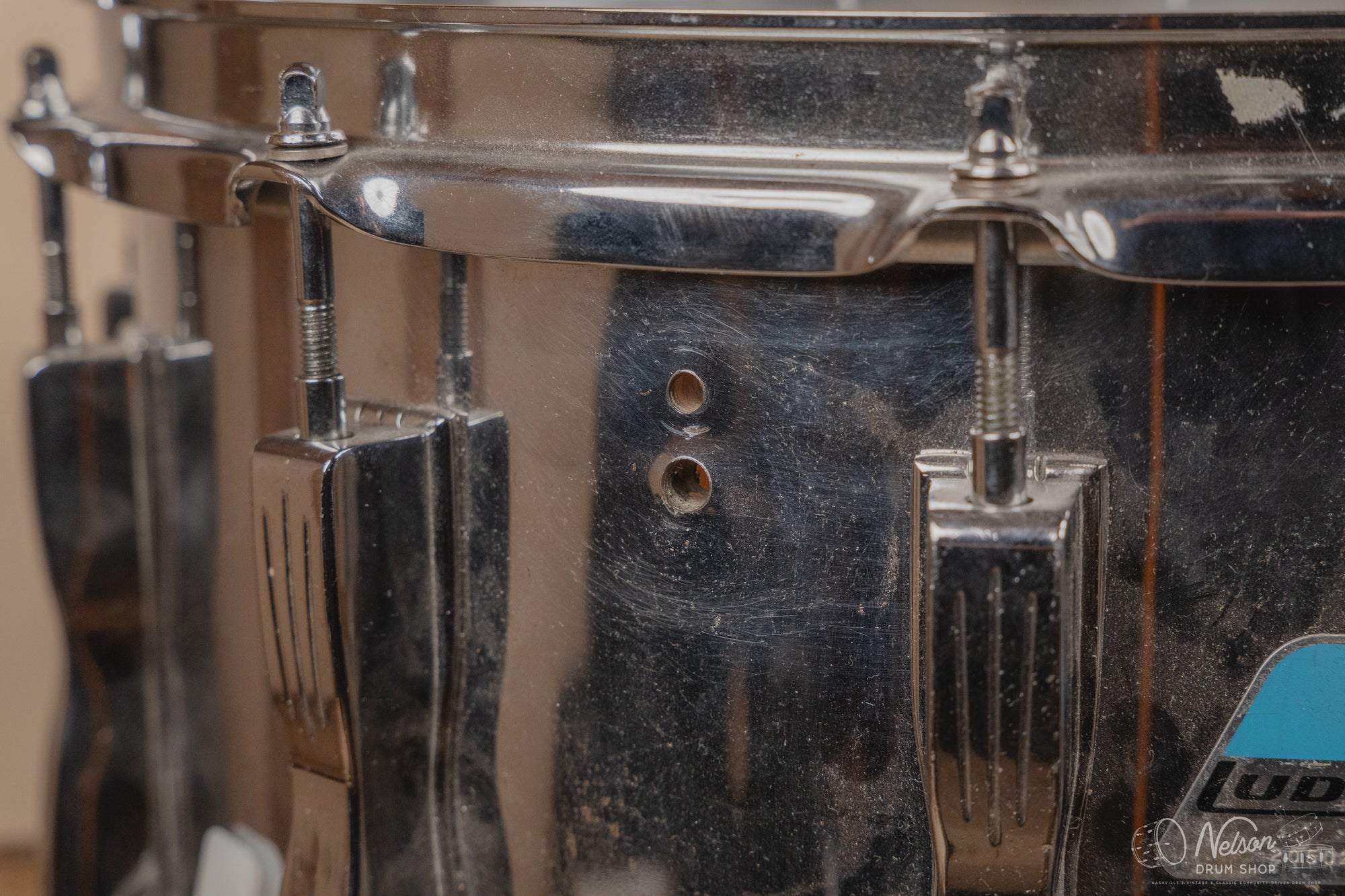 1980's Ludwig ' Coliseum' 12 lug in Chrome Over Wood - 8x14