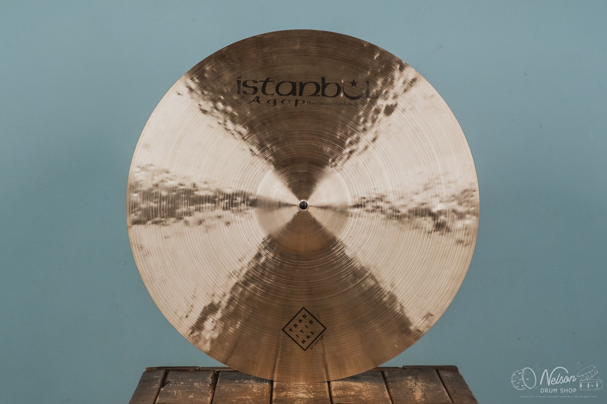 Istanbul Agop Traditional Dark Crash - 22"