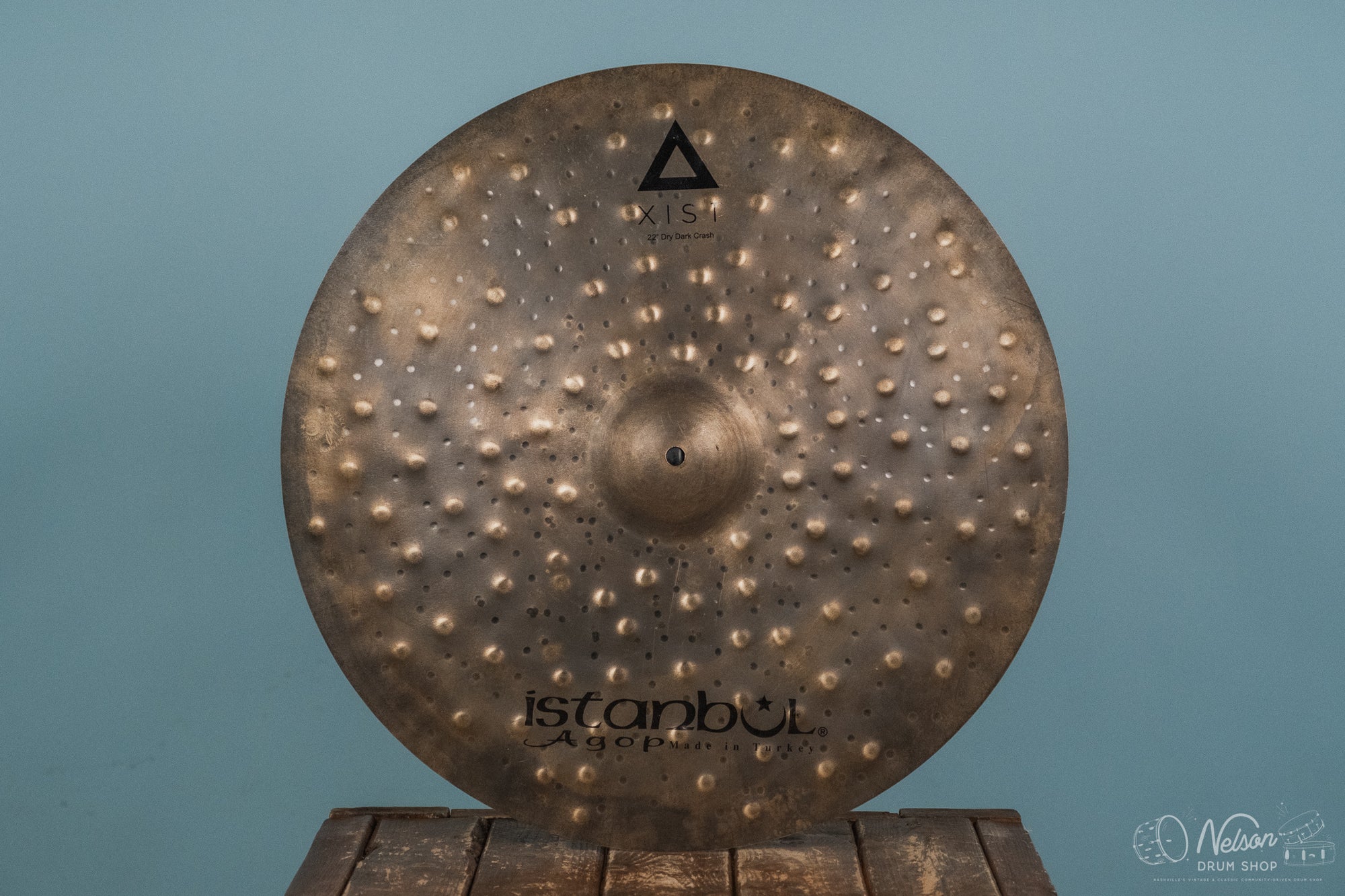 Used Istanbul Agop Xist Dry Dark Crash - 22"