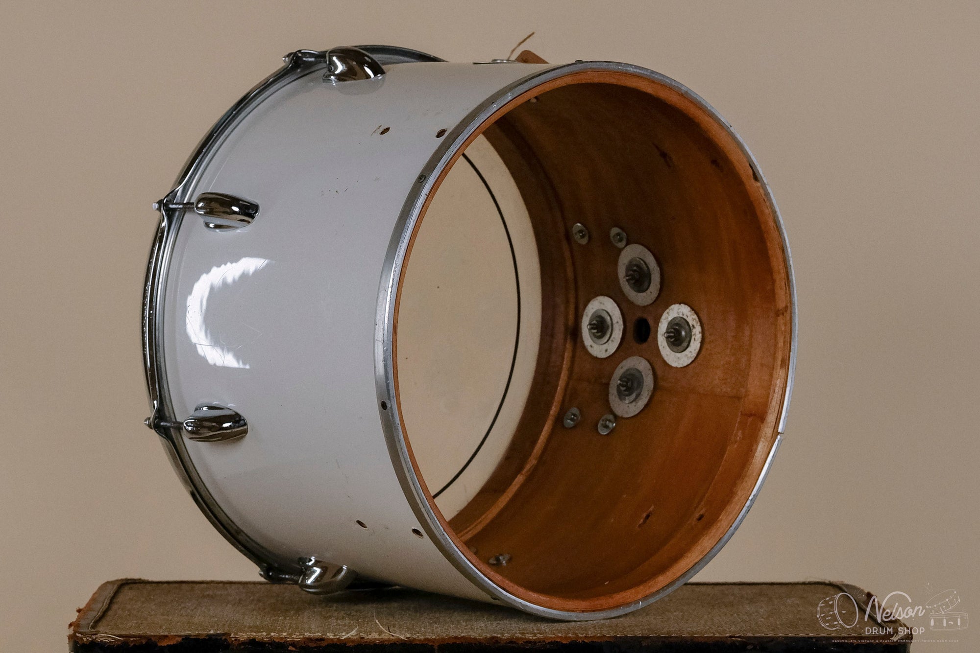 1970s Slingerland 3 ply Concert Tom in White - 10x14
