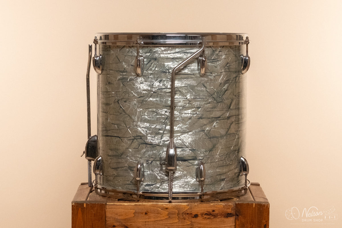 1970s Slingerland Floor Tom in Light Blue Pearl - 16x16