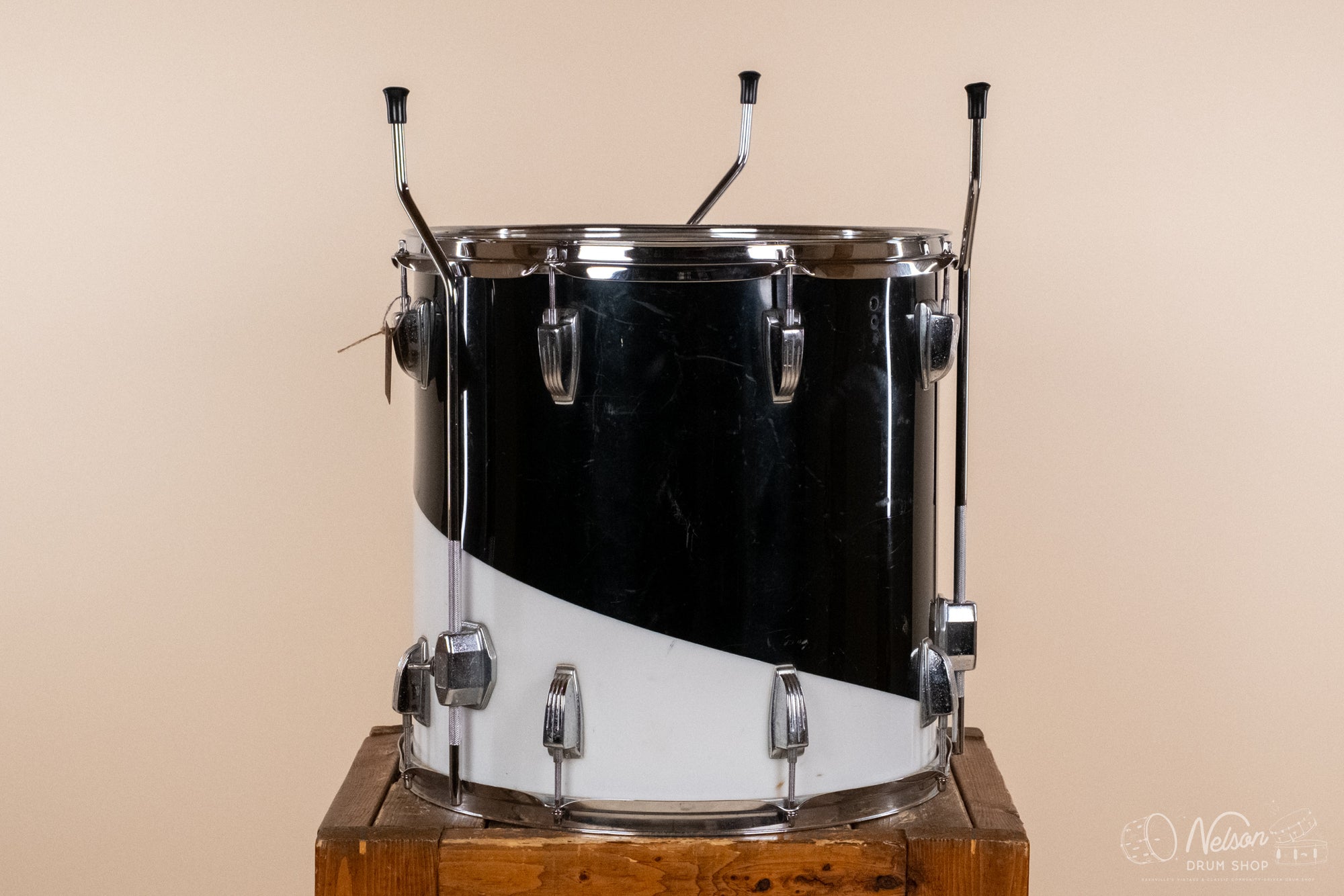 1970s Ludwig Vistalite Pattern E in Black/White - 16x16