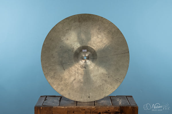 Vintage Super Switzerland Crash - 18"