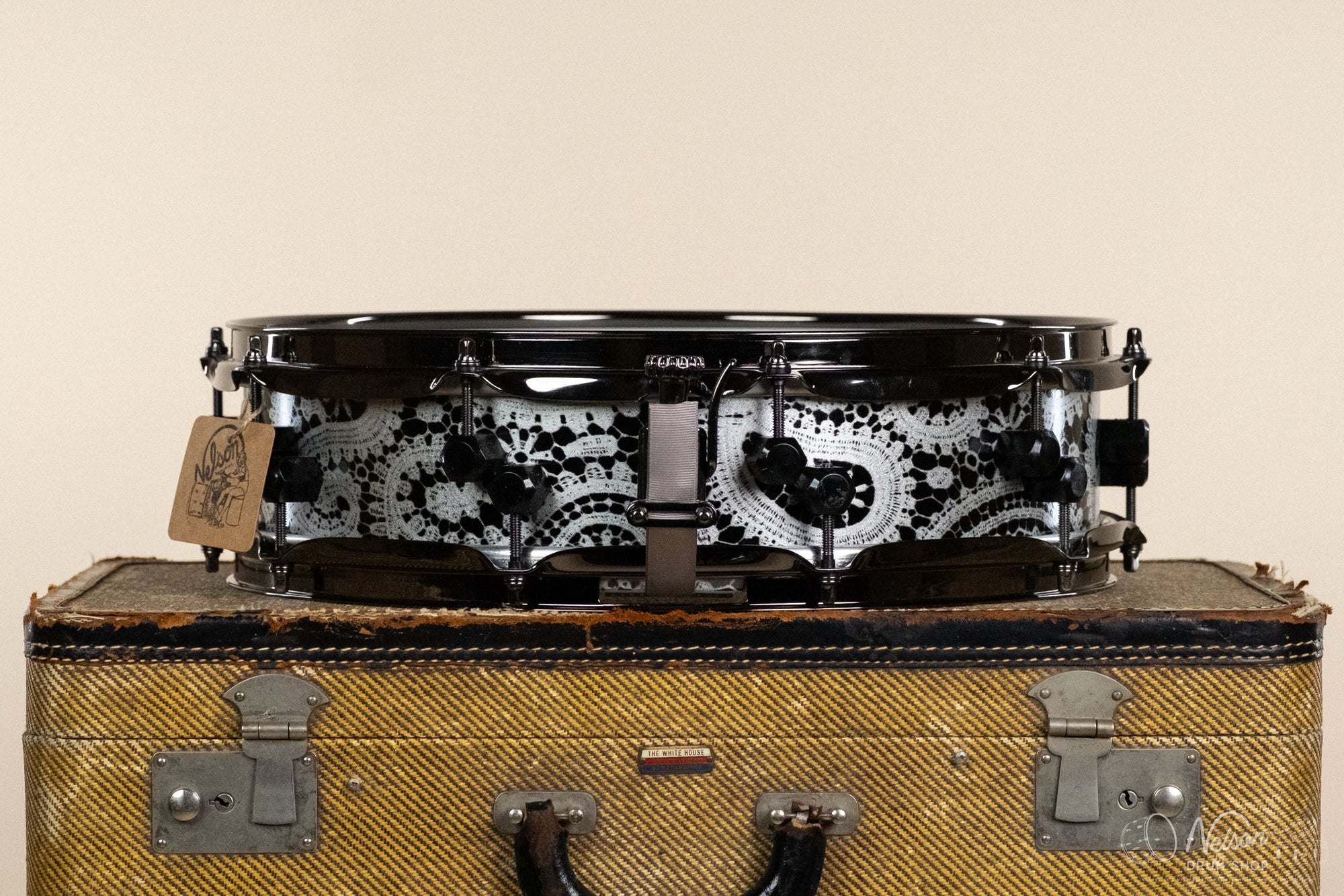 Honest Abe Plate Aluminum in Paisley - 4x15