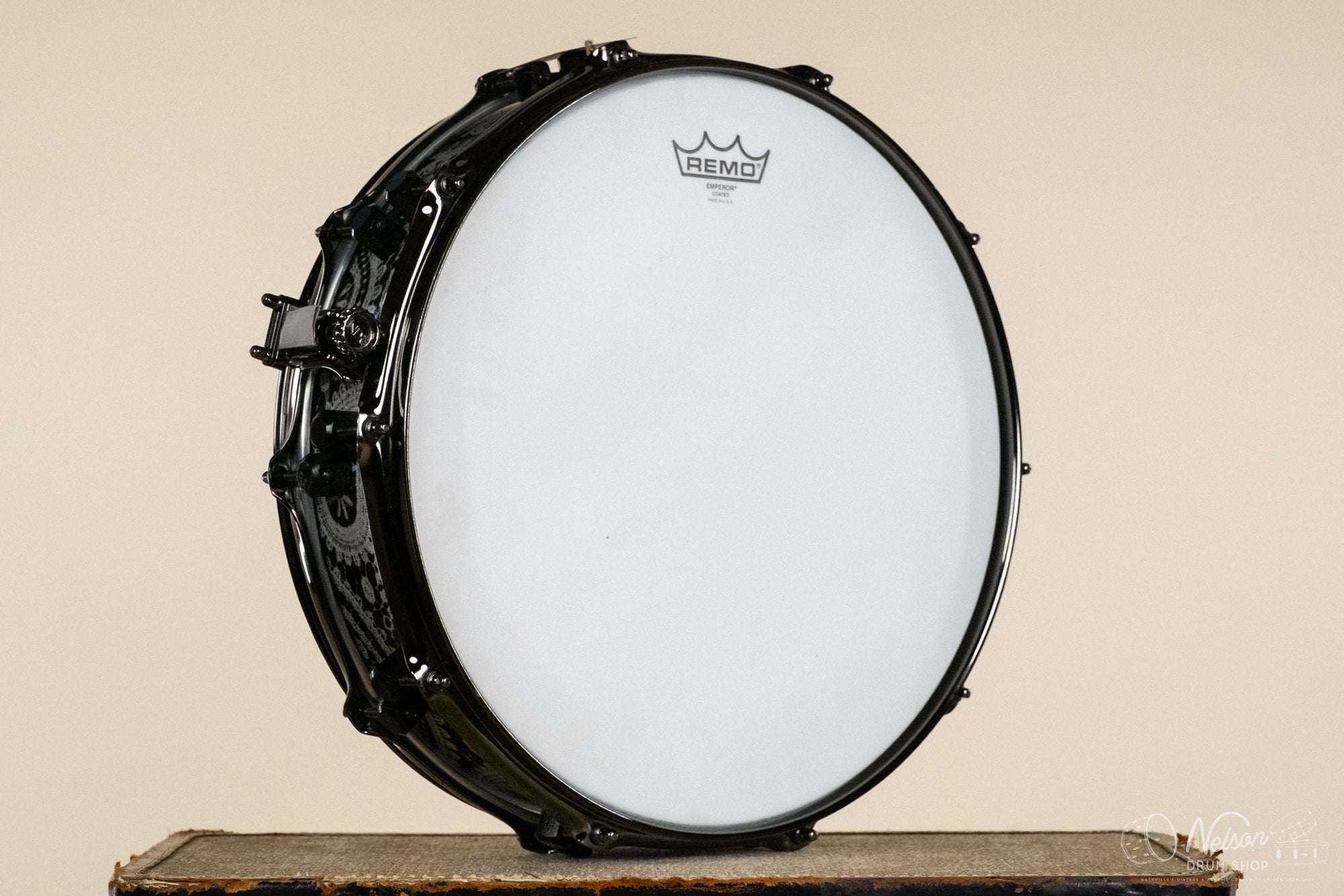 Honest Abe Plate Aluminum in Paisley - 4x15