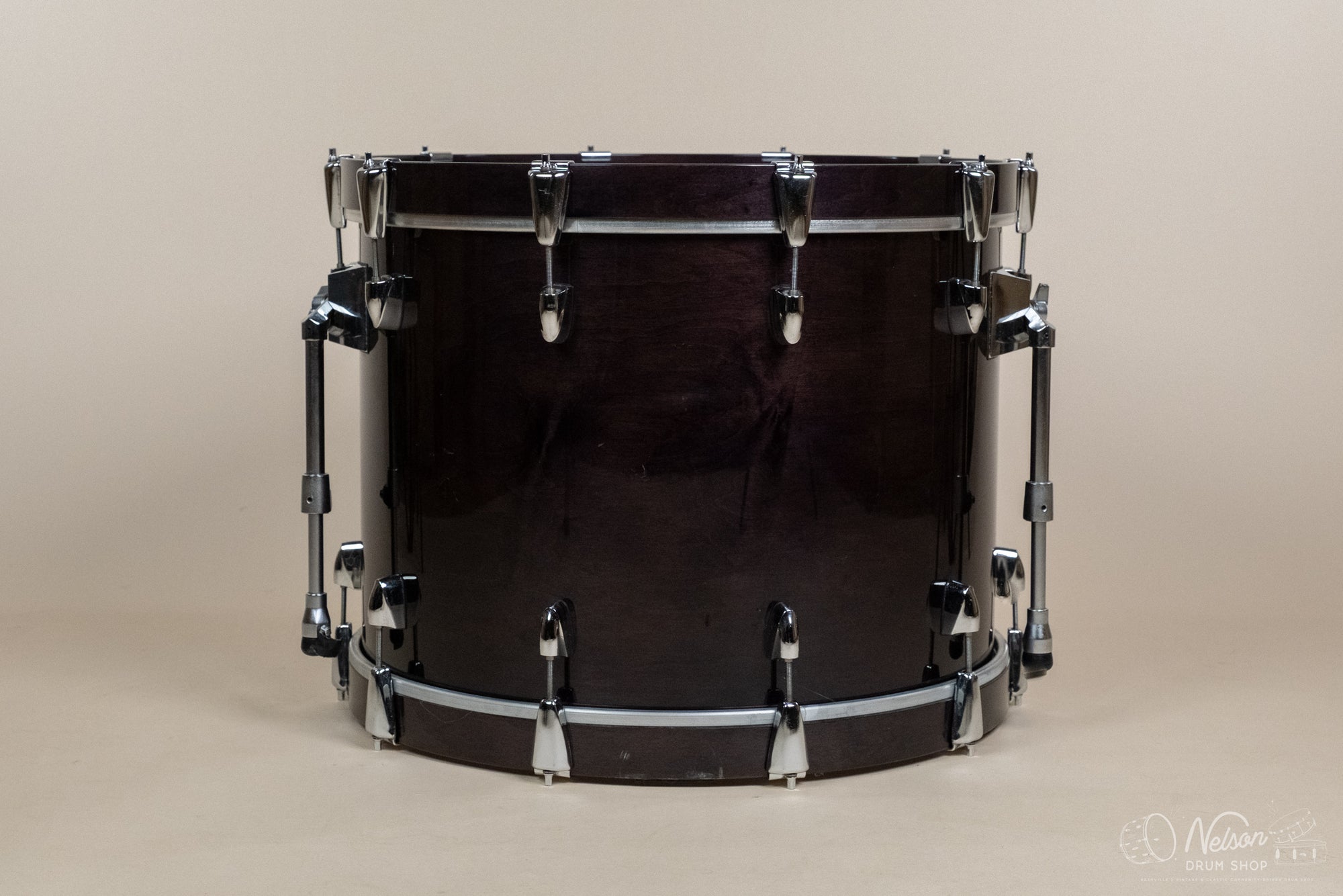 Used Yamaha Maple Custom Absolute in Raven Black Gloss Fade - 16x22