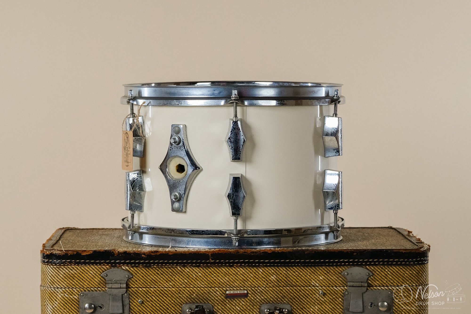1980s Corder in White Formex Finish - 8x12