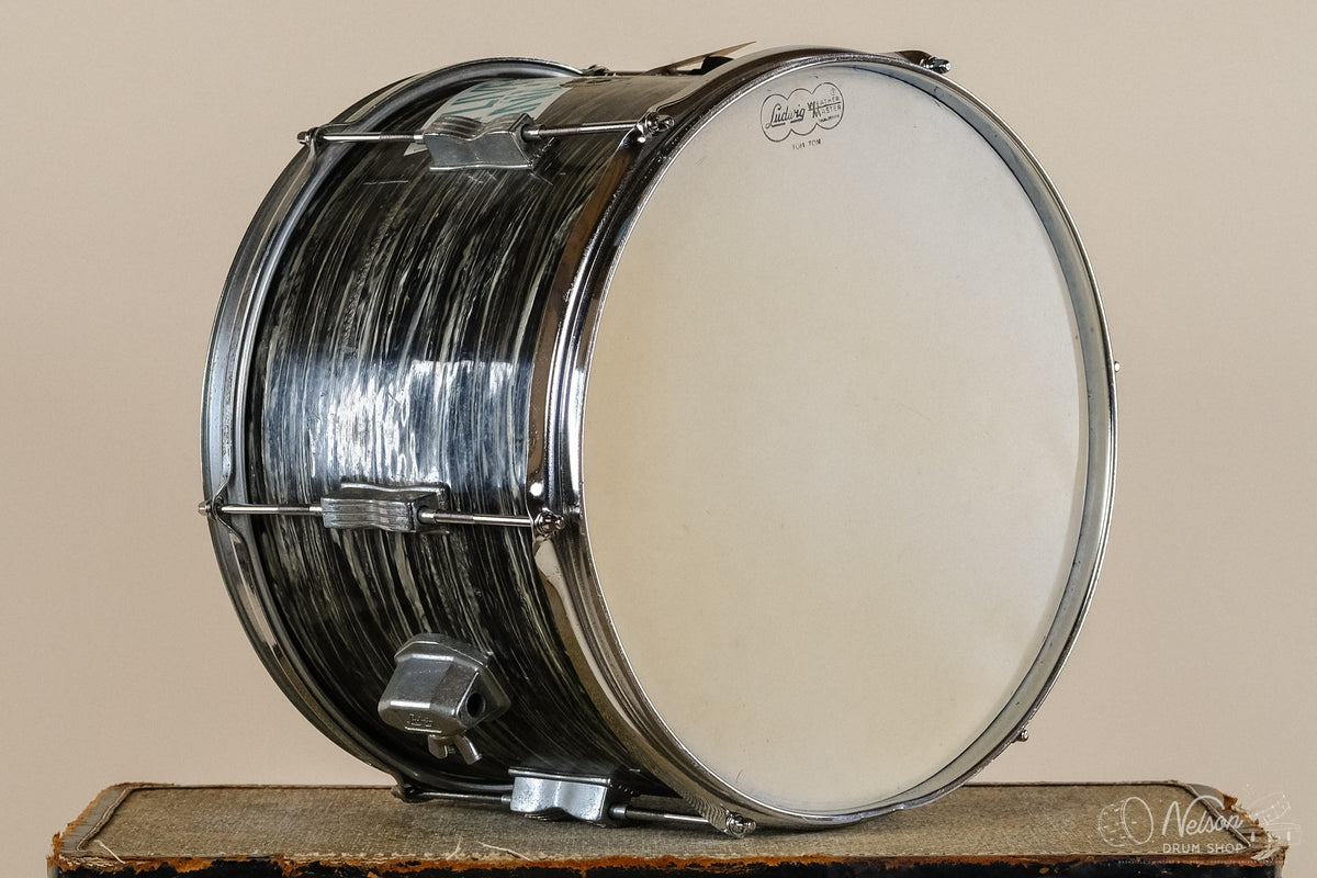 1960s Ludwig 'Club Date' in Black Oyster Pearl - 9x13