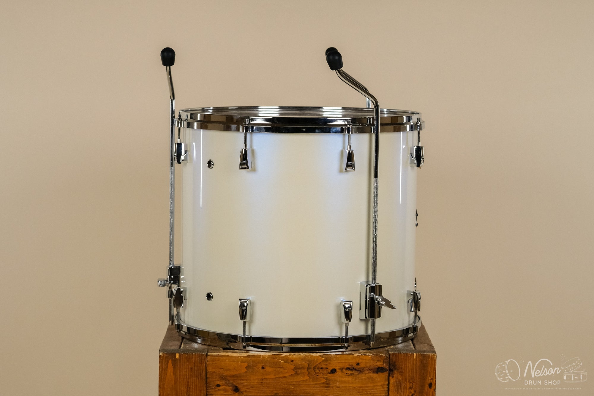 Used Yamaha Maple Custom Absolute Floor Tom in Polar White - 16x18