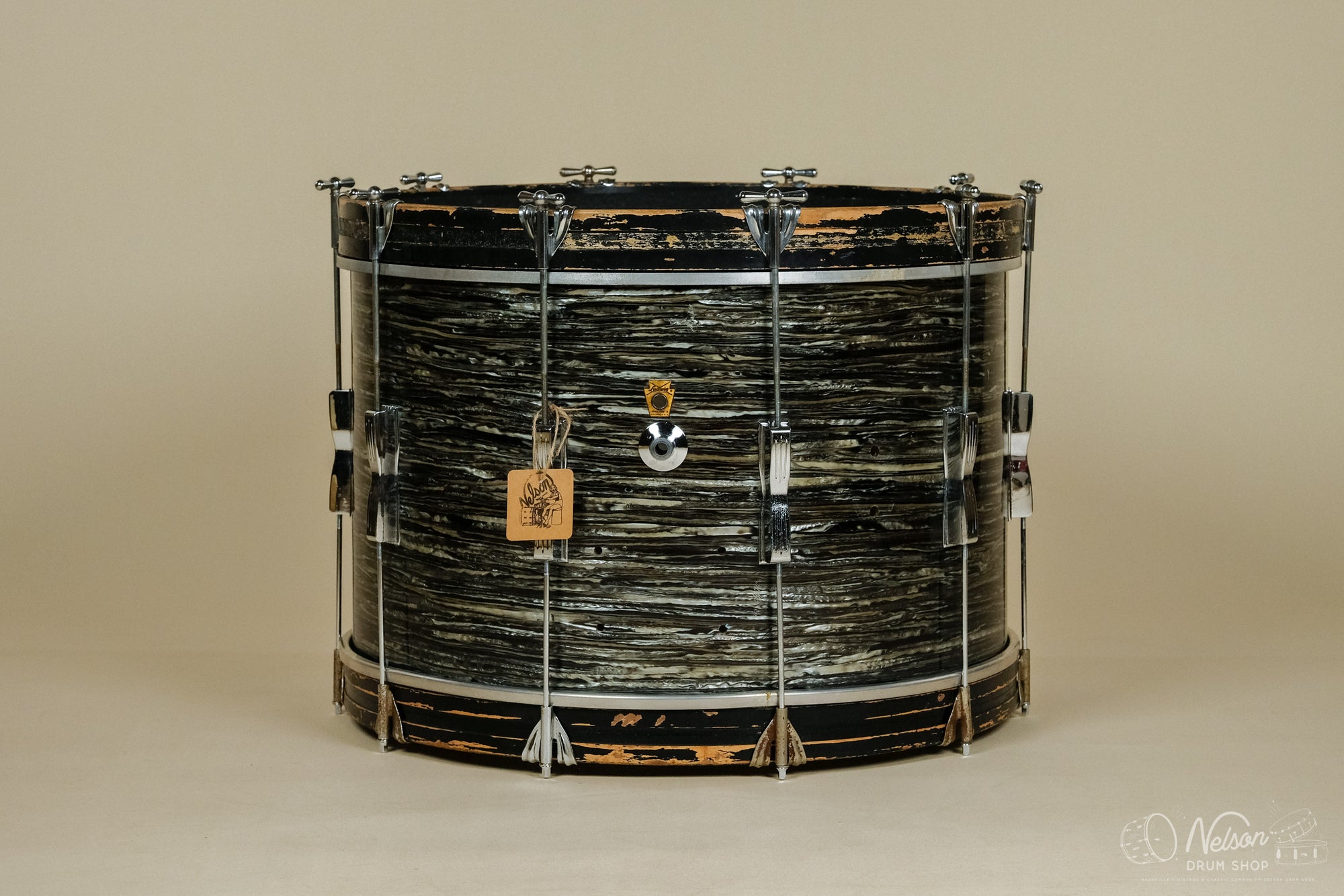 1960s Ludwig 'Club Date' Bass Drum in Black Oyster Pearl - 14x22