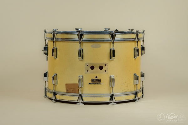 1970s Pearl Fiberglass Bass Drum in Silver SIlk - 14x24