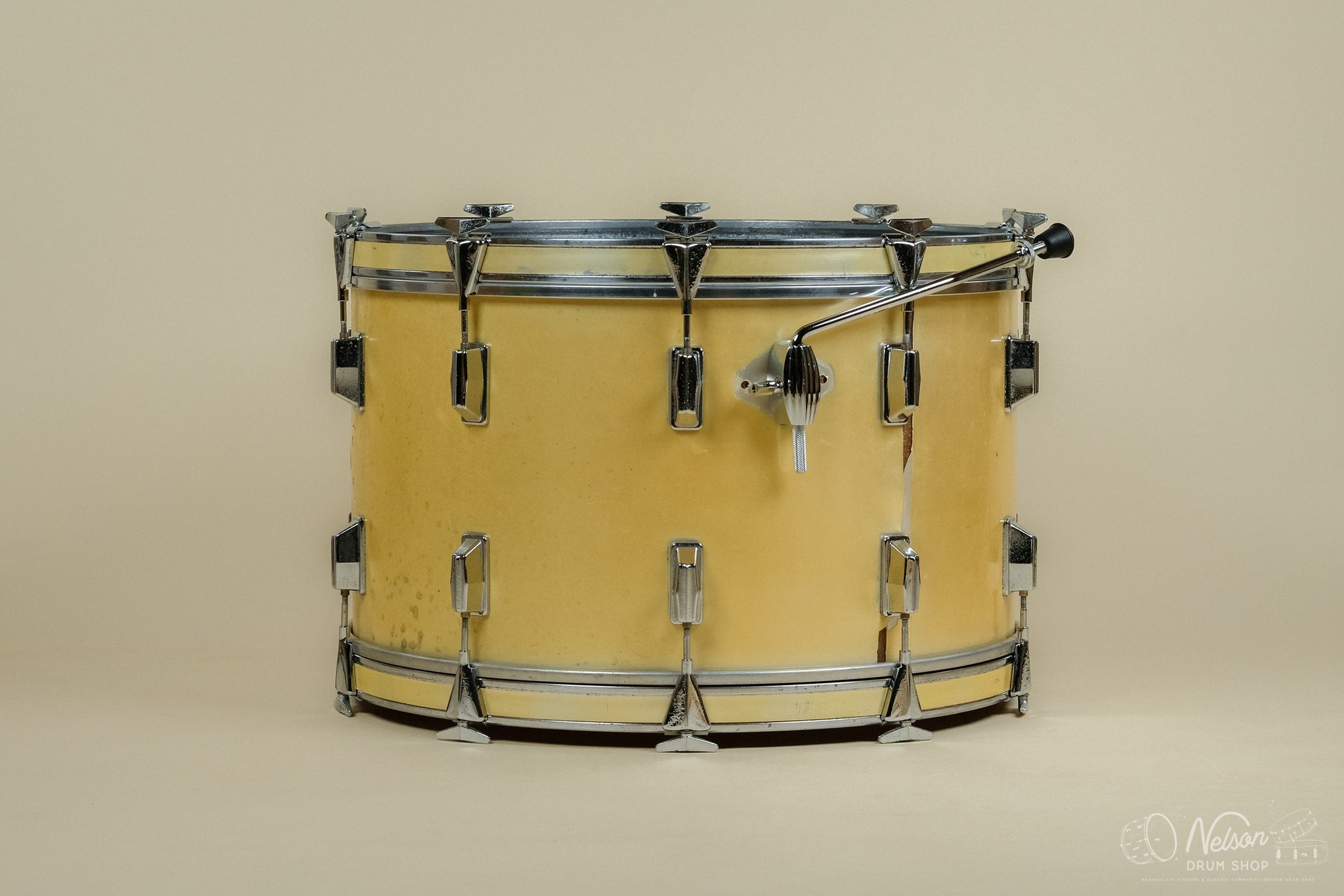1970s Pearl Fiberglass Bass Drum in Silver SIlk - 14x24