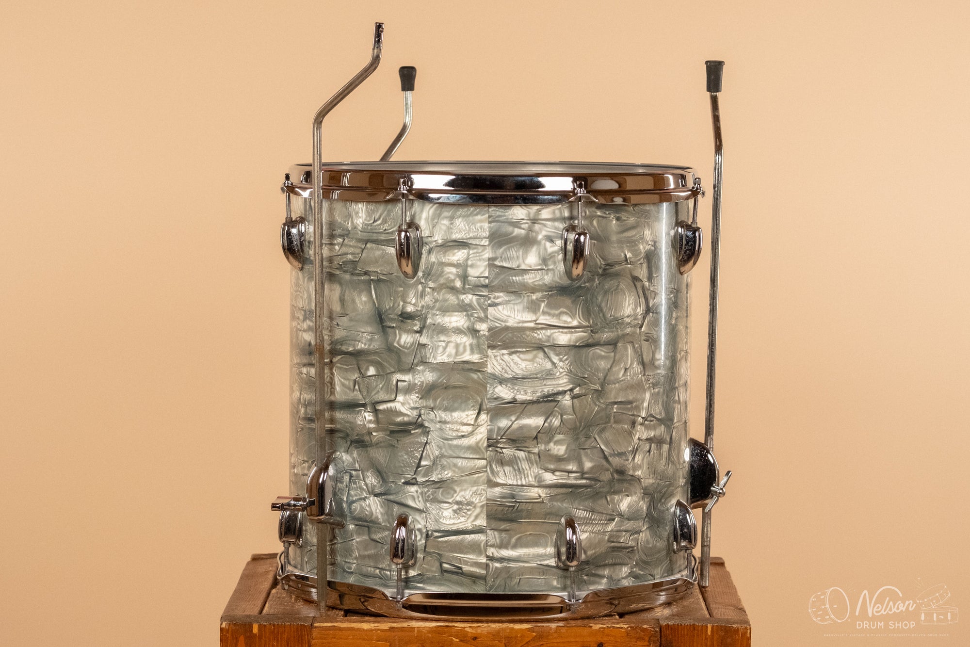 1970s Slingerland Floor Tom in Light Blue Pearl - 16x16