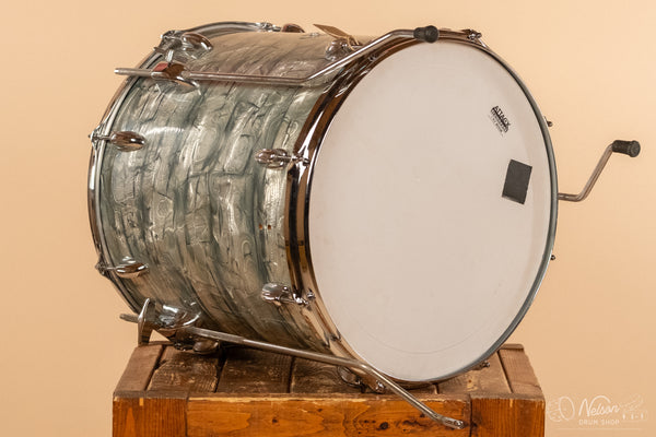 1970s Slingerland Floor Tom in Light Blue Pearl - 16x16