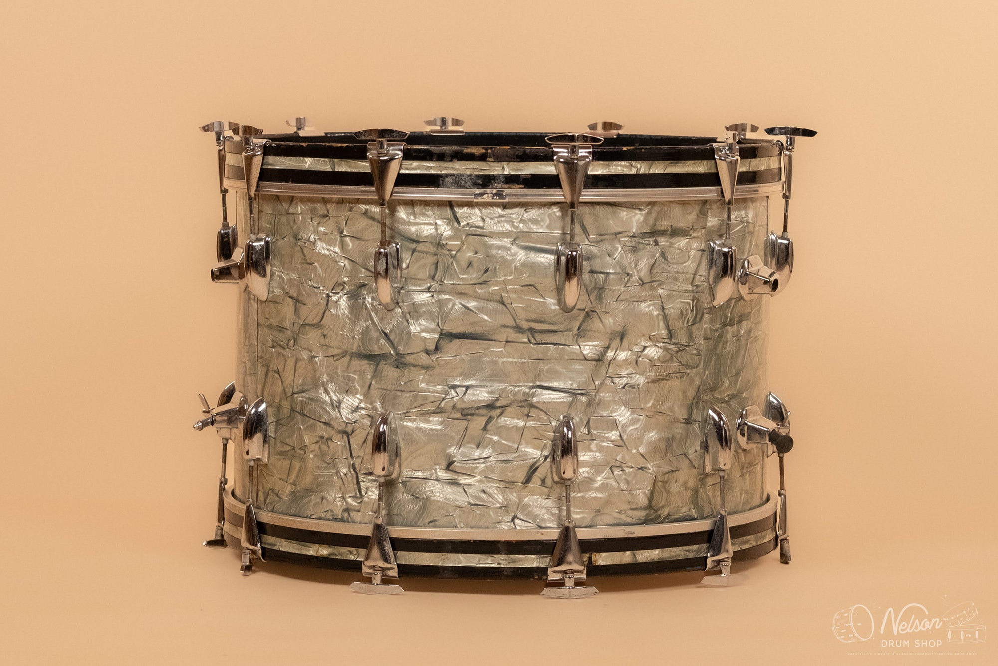 1970s Slingerland Bass Drum in Light Blue Pearl - 14x22