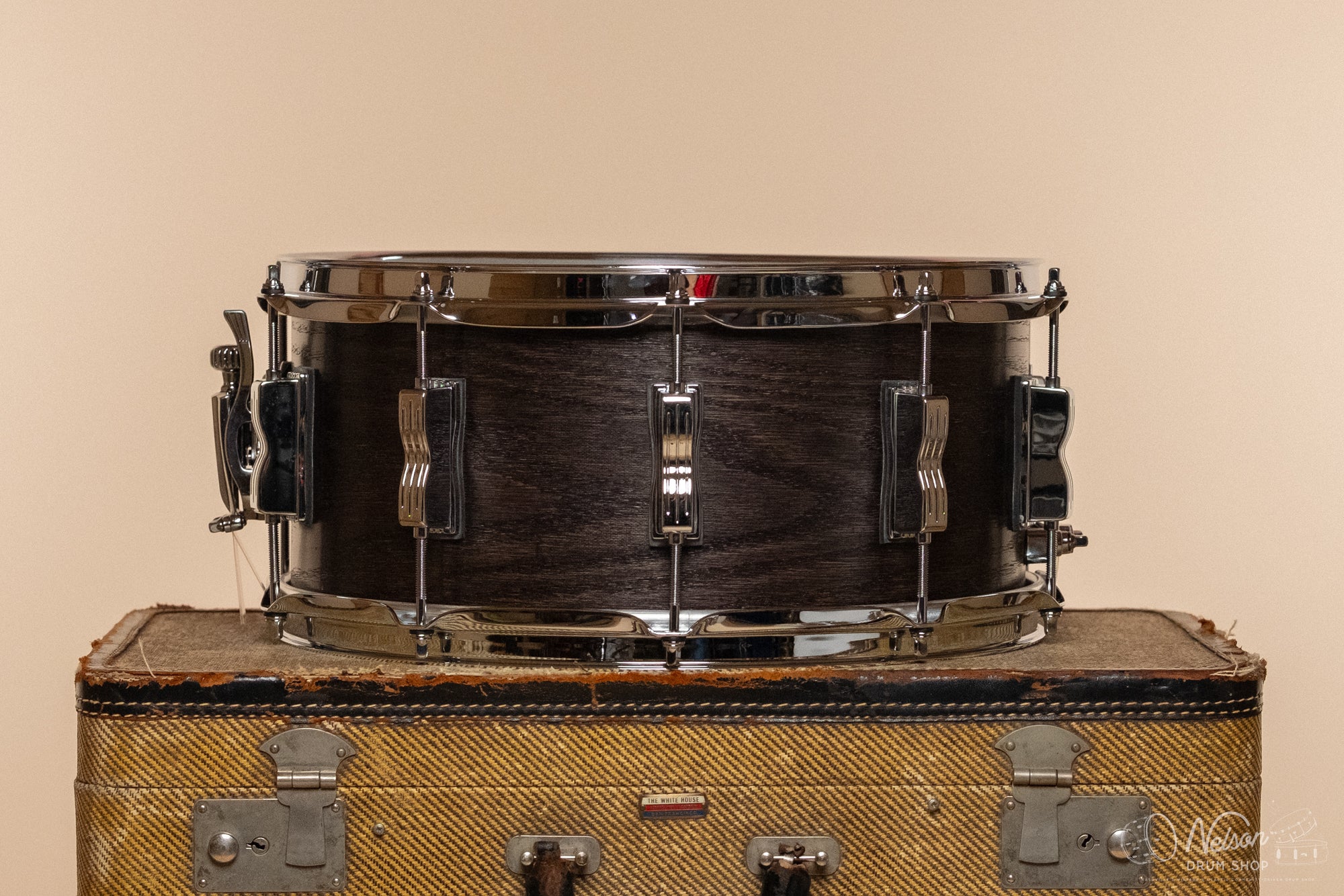 Ludwig Classic Oak Snare Drum in Smoke - 6.5x14