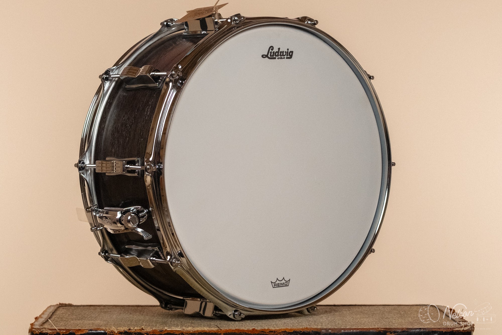 Ludwig Classic Oak Snare Drum in Smoke - 6.5x14