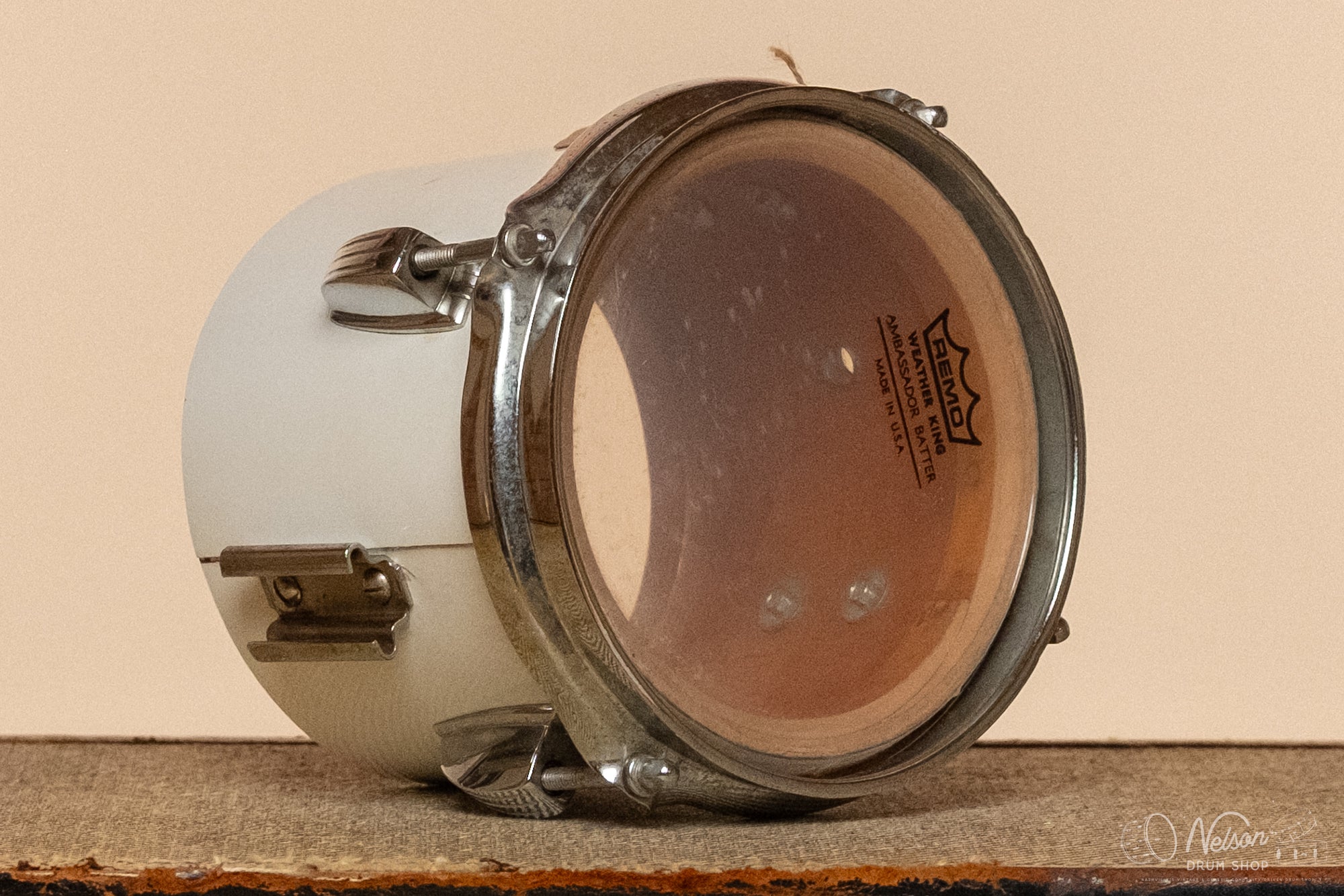 1970s Ludwig 3-Ply Concert Tom in White Cortex - 5.5x6