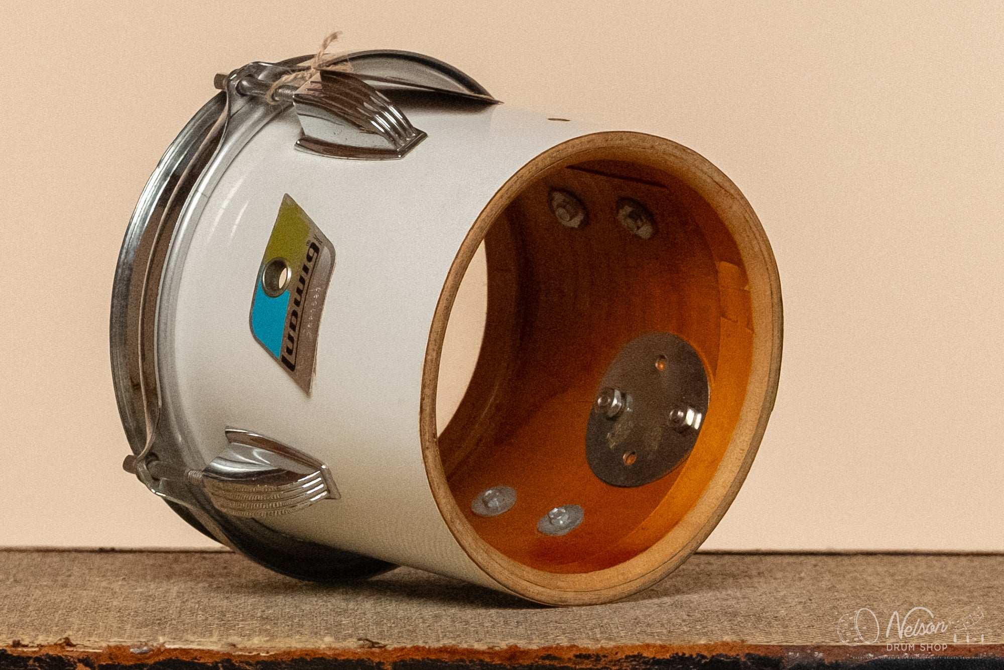 1970s Ludwig 3-Ply Concert Tom in White Cortex - 5.5x6