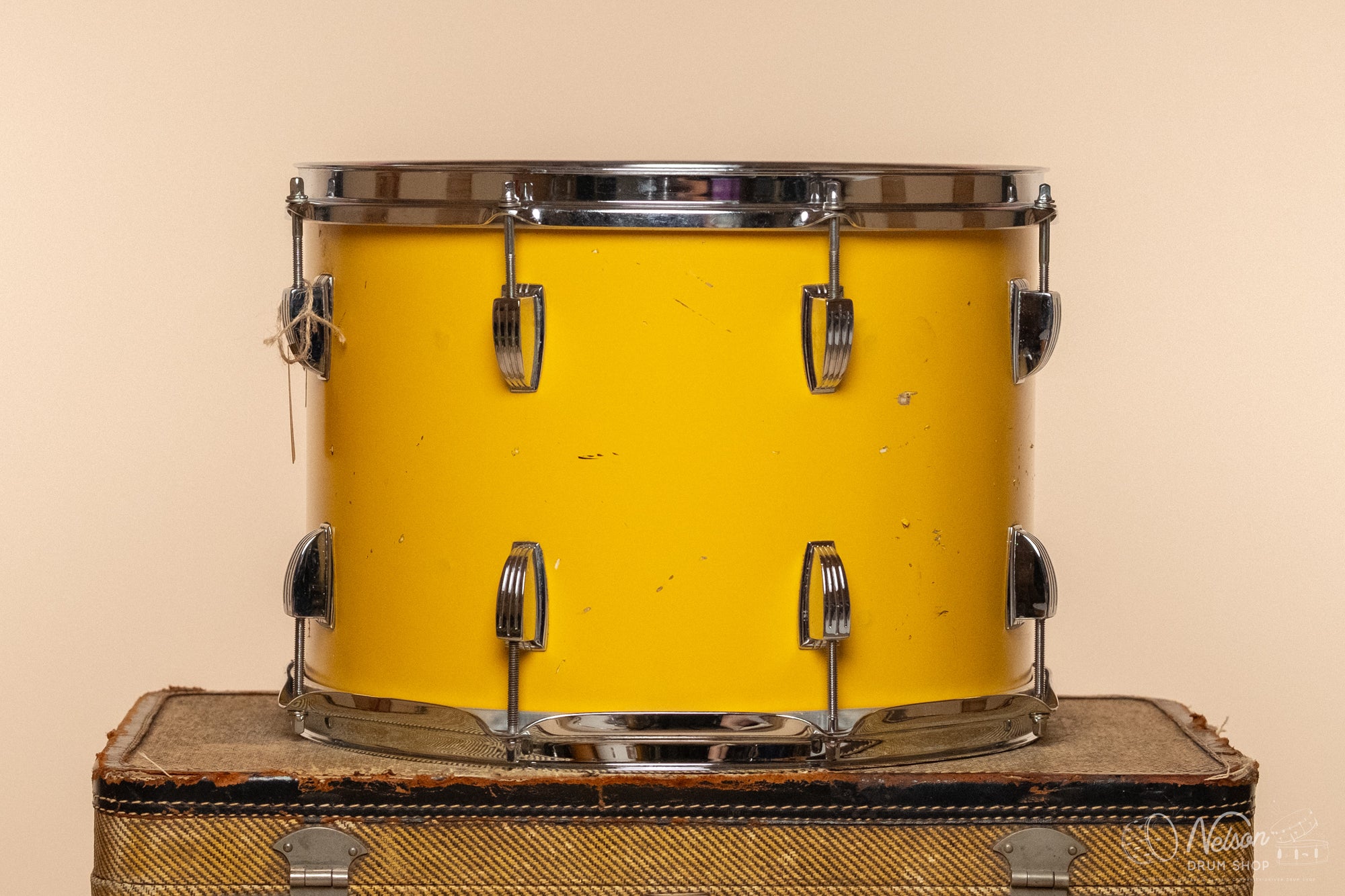 1970s Ludwig 6 ply Tom in White Cortex (under Yellow) - 10x14