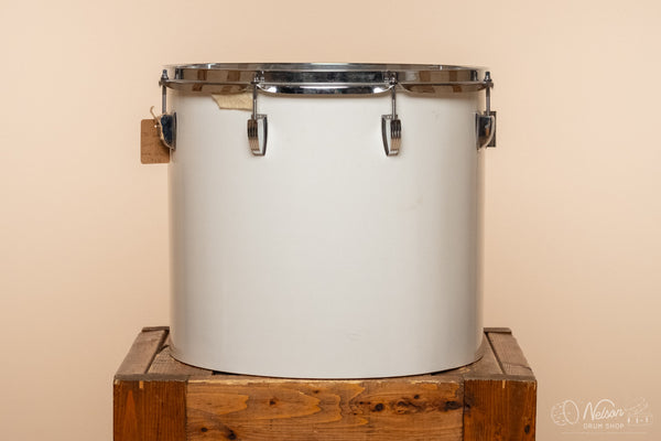1970s Ludwig Concert Tom in White Cortex - 14 x 16