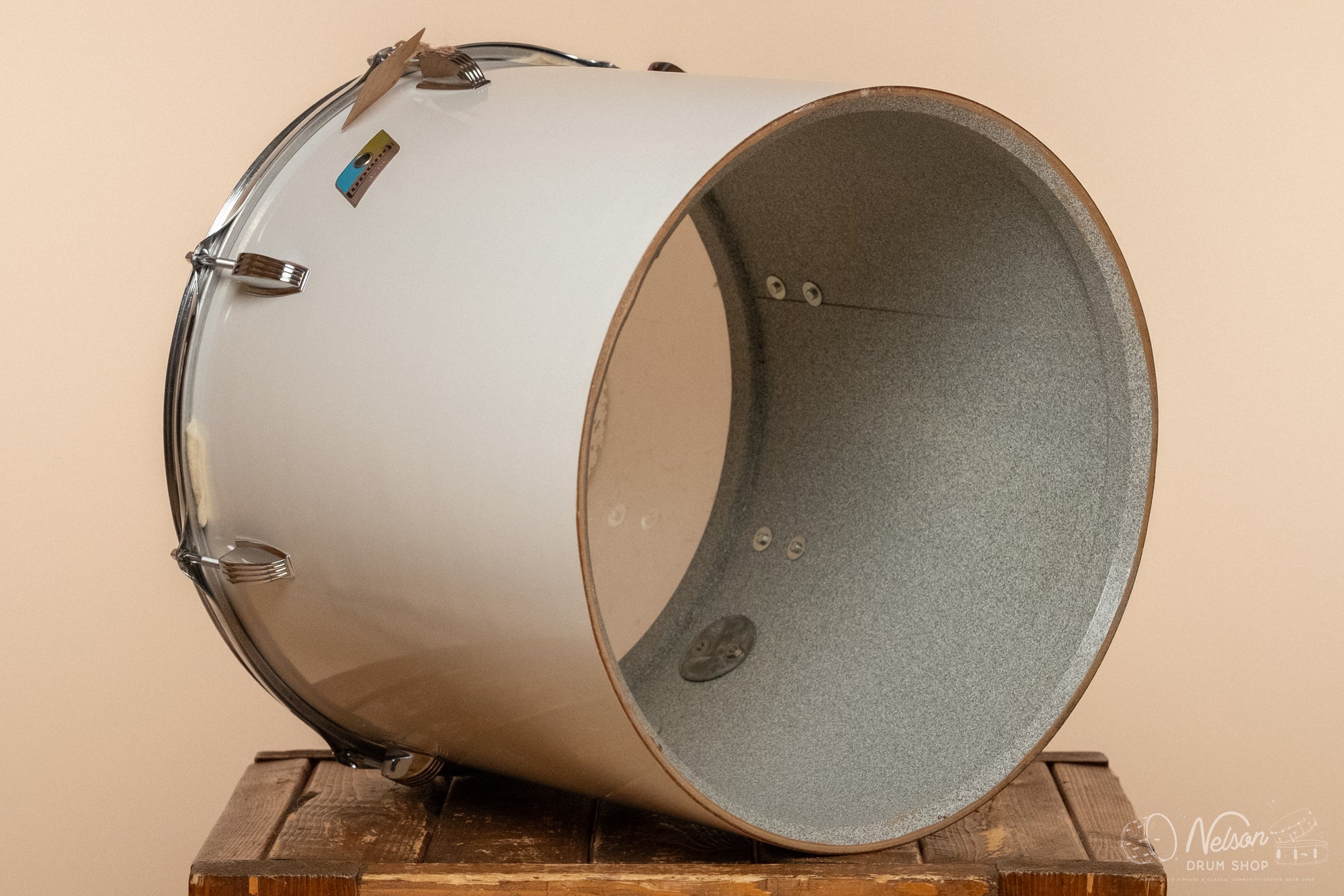1970s Ludwig Concert Tom in White Cortex - 14 x 16