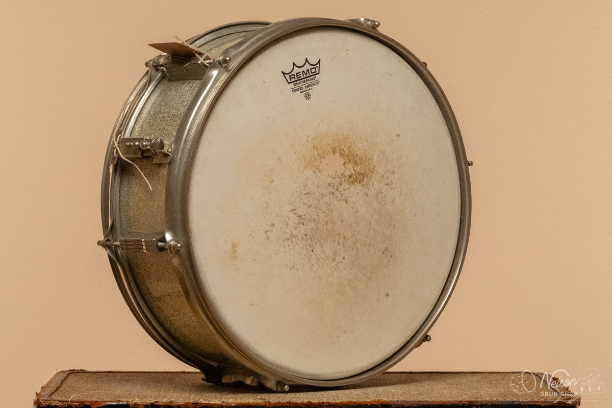 1960s Ludwig Pioneer in Silver Sparkle - 5.5x14"