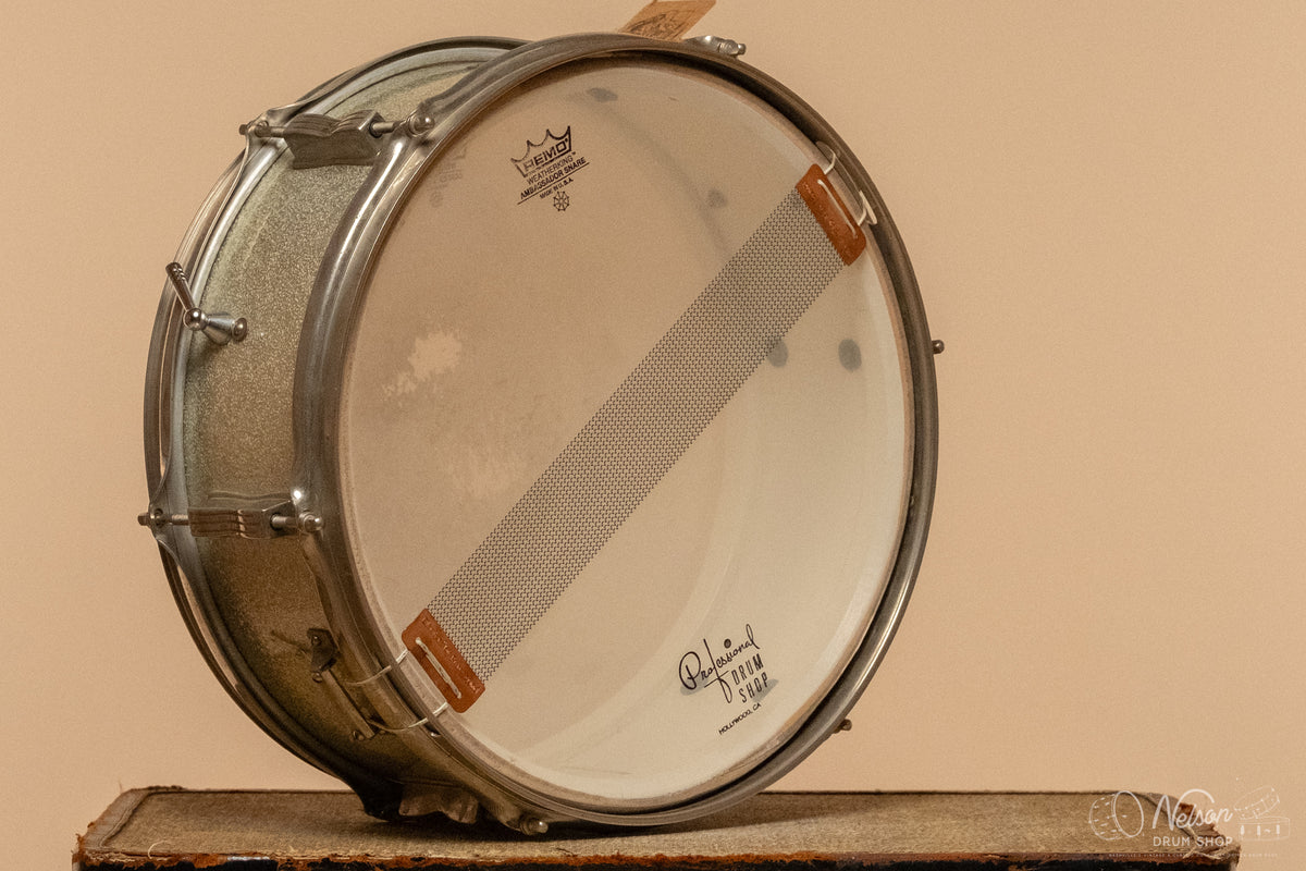 1960s Ludwig Pioneer in Silver Sparkle - 5.5x14"