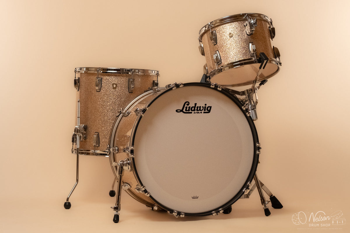 Ludwig Classic Maple 'FAB' Outfit in Champagne Sparkle - 14x22, 16x16, 9x13