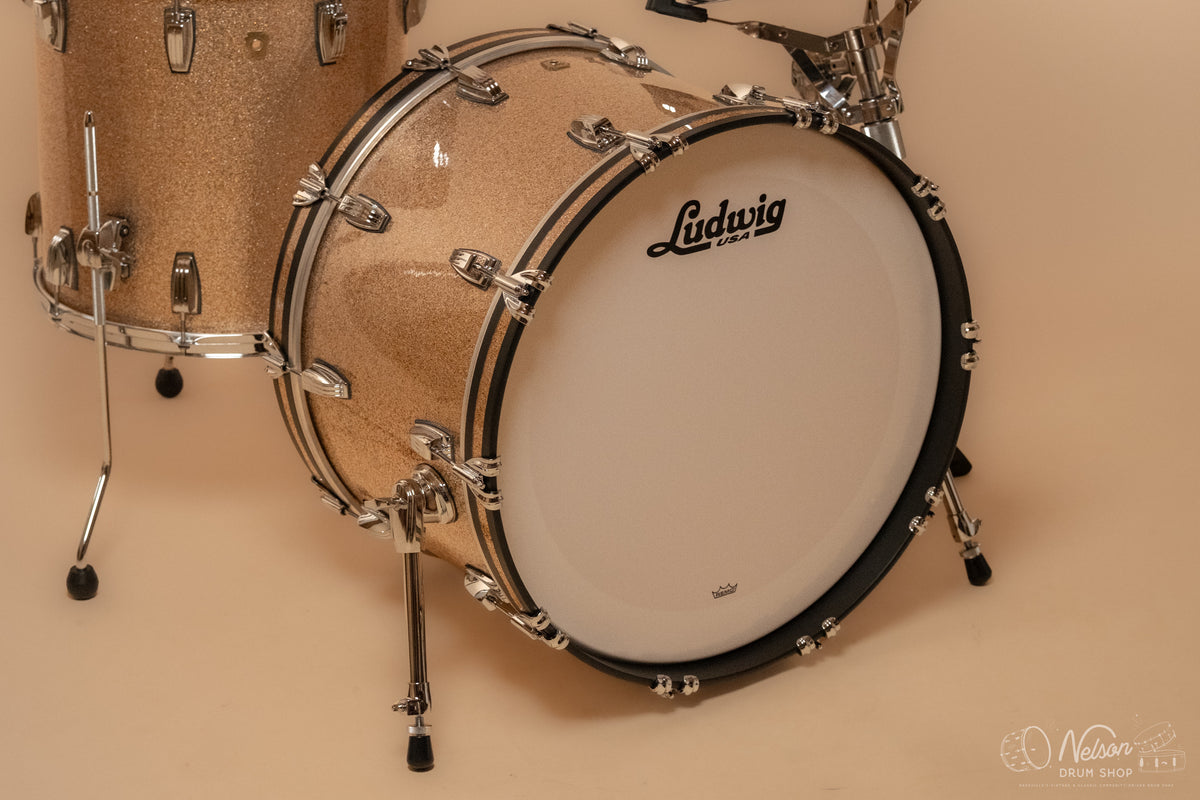 Ludwig Classic Maple 'FAB' Outfit in Champagne Sparkle - 14x22, 16x16, 9x13