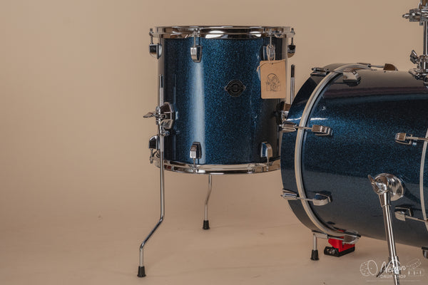 Ludwig 'Breakbeats' by Questlove in Deep Blue Sparkle - 14x16, 13x13, 7x10, 5x14sn