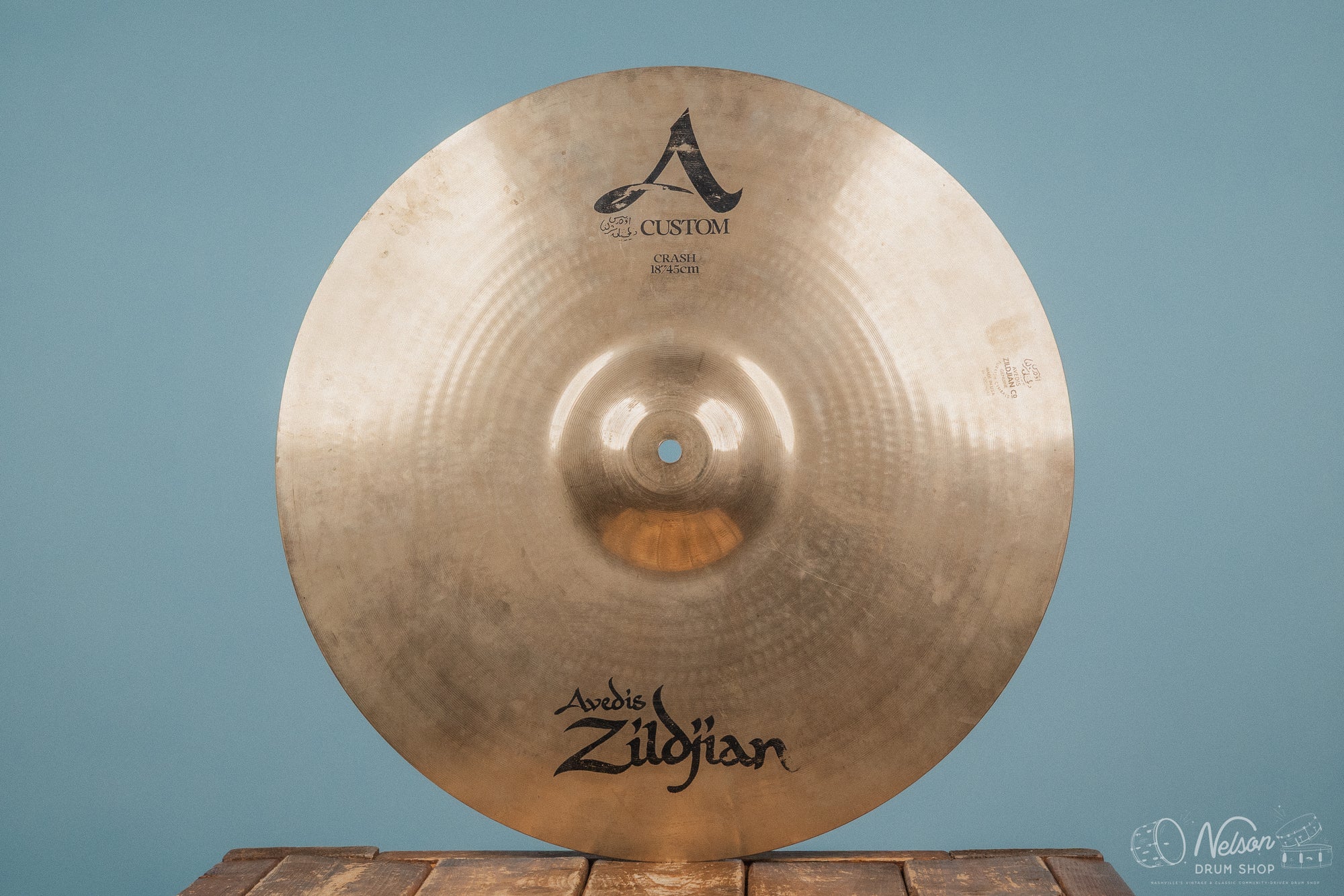 Used A Zildjian Custom Crash - 18"