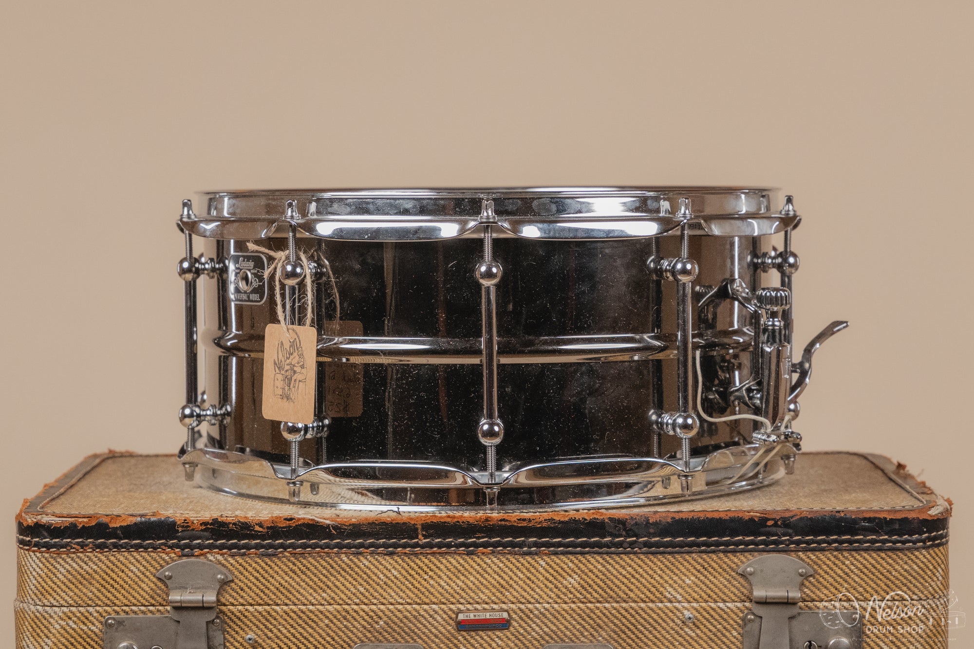 Used Ludwig Universal Black Brass - 6.5x14