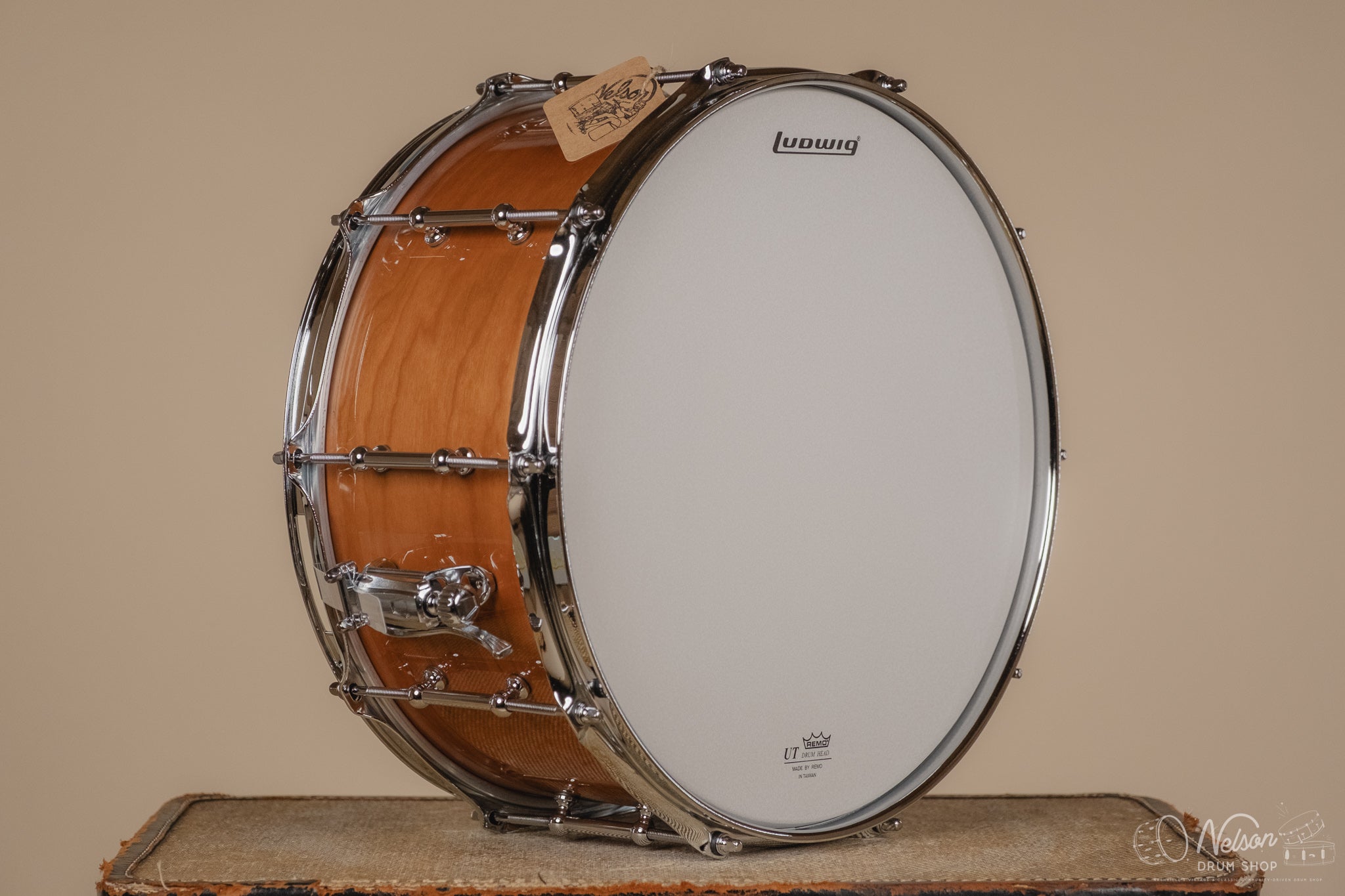 Ludwig 'Universal Wood' Cherry - 6.5x14 – Nelson Drum Shop