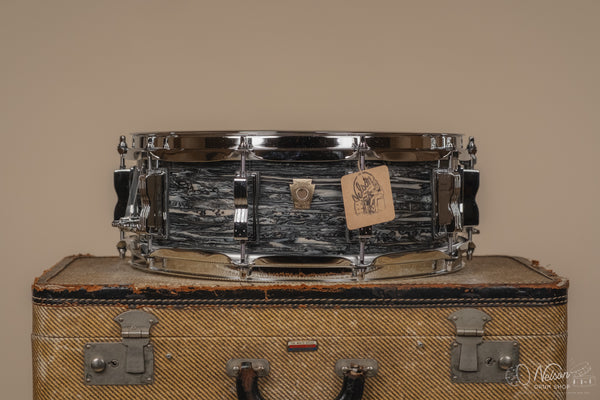 Ludwig Classic Maple in Vintage Black Oyster - 5x14