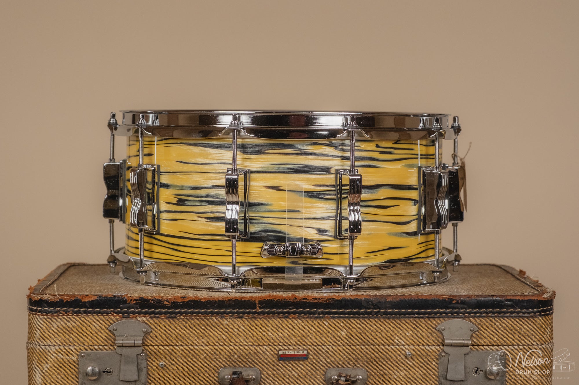 Ludwig Classic Maple in Lemon Oyster - 6.5x14