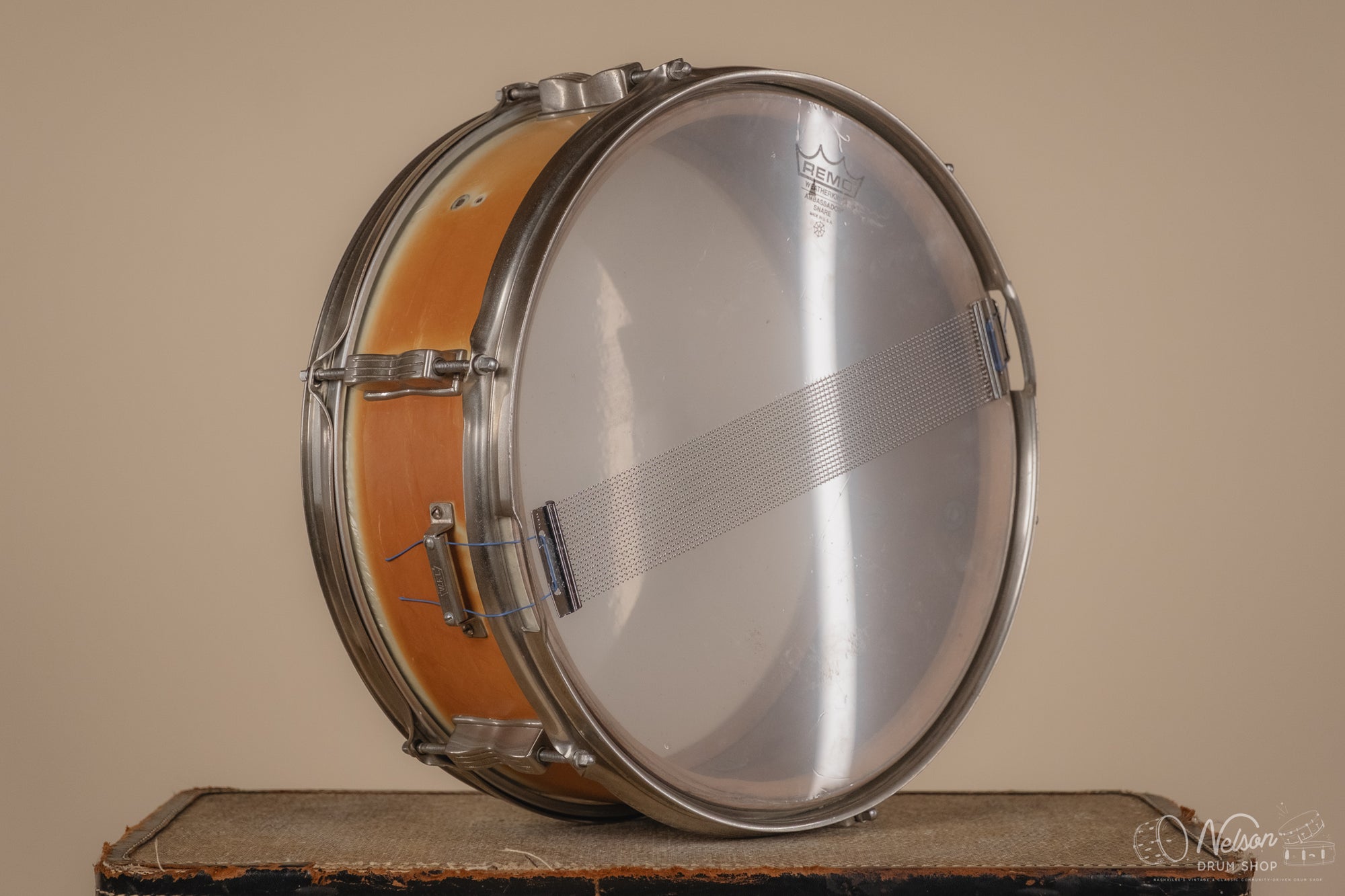 1959-60 Ludwig Transition Badge LM491 'Pioneer' in Faded White Marine Pearl - 5.5x14